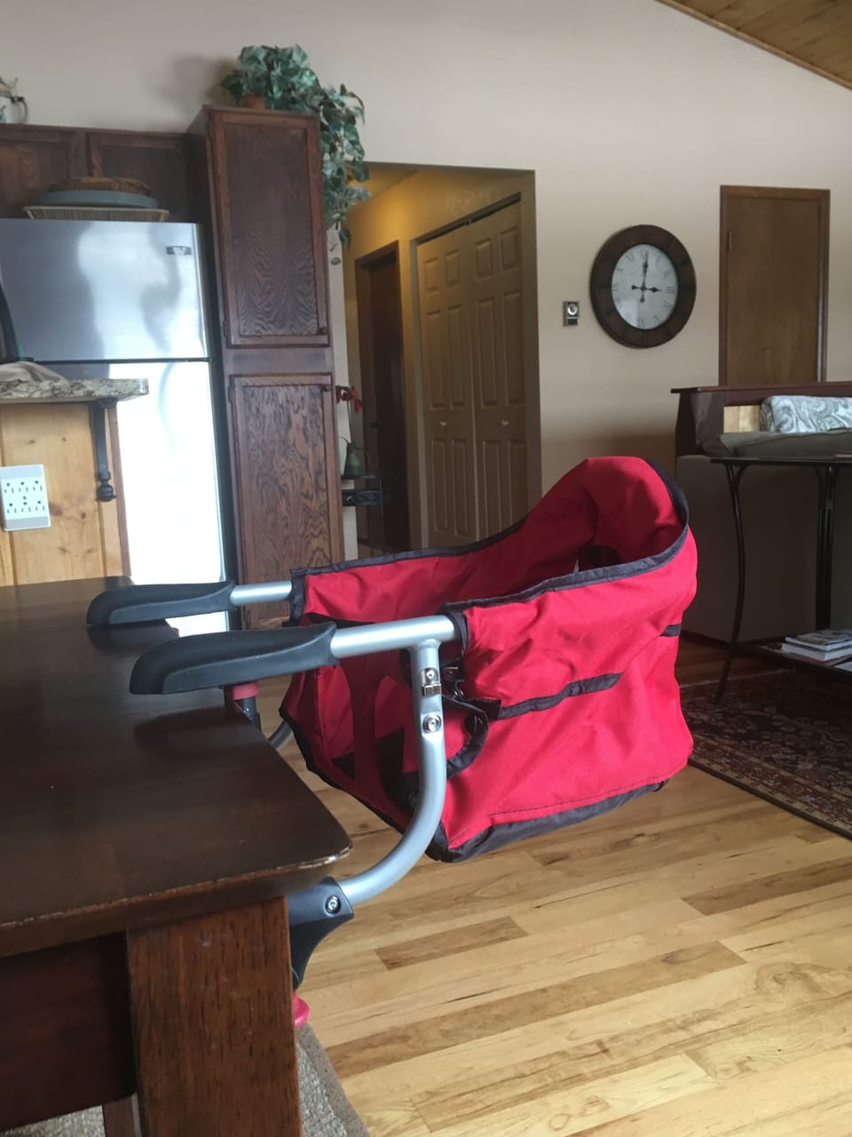 Sturdy high chair
