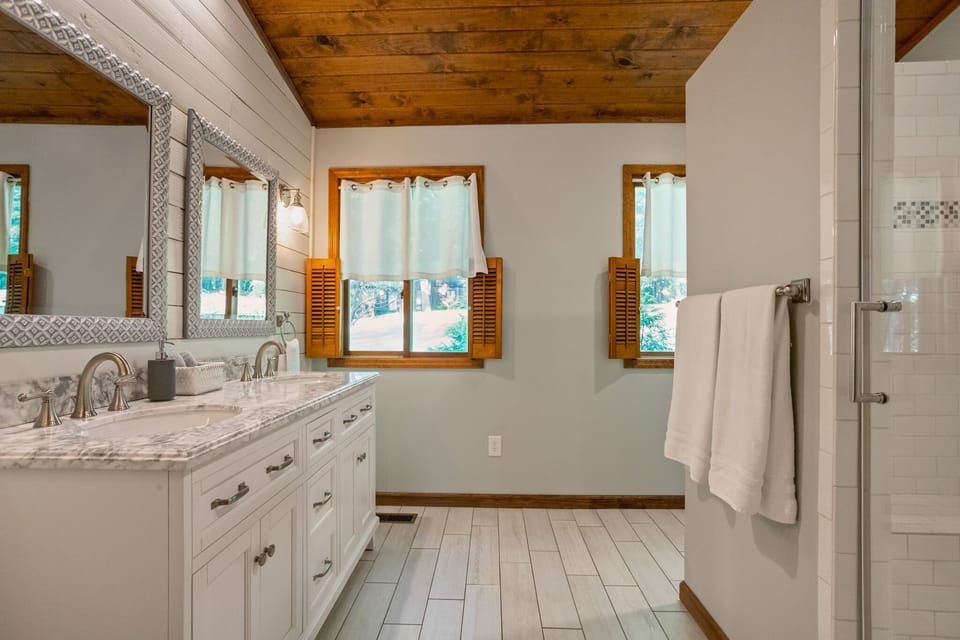 Master bath with walk in shower