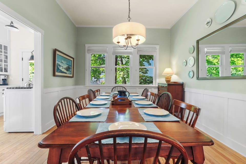 dining table seats 10