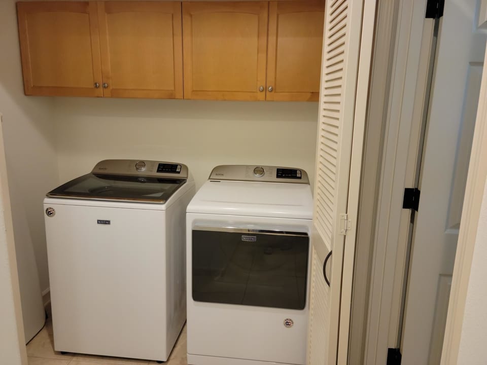 Full sized washer and dryer 