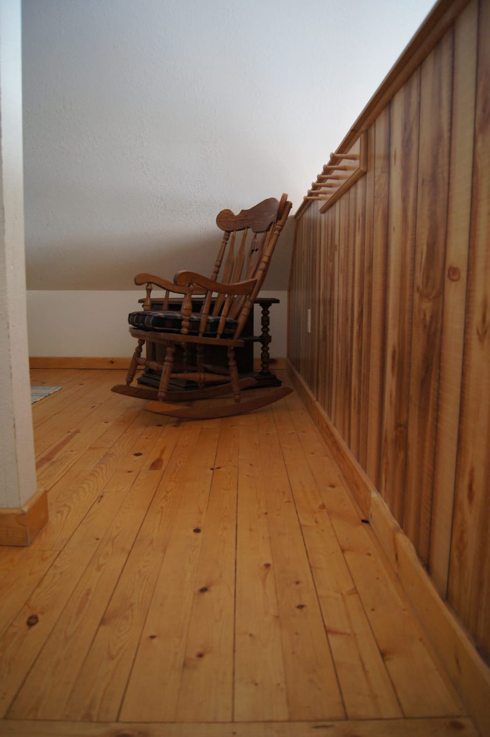Cabin 1 loft 1
