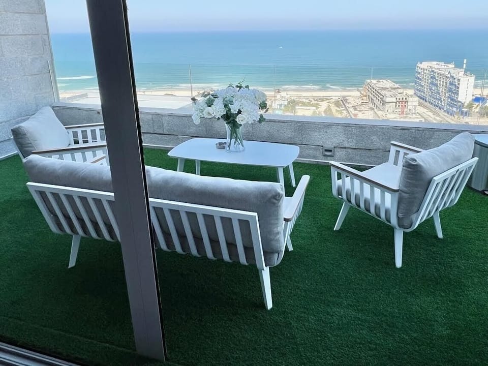 Sitting area first floor balcony.