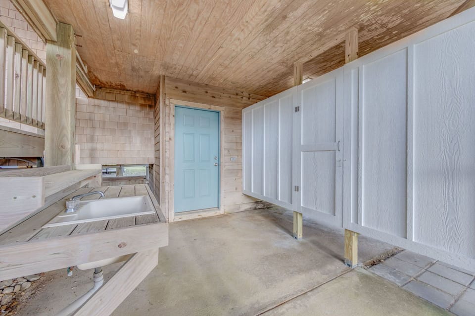 Surf-Or-Sound-Realty-237-Bella Brezza-01