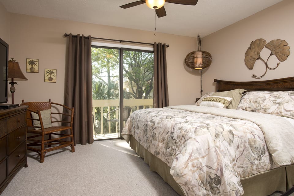 2nd Floor King Bedroom