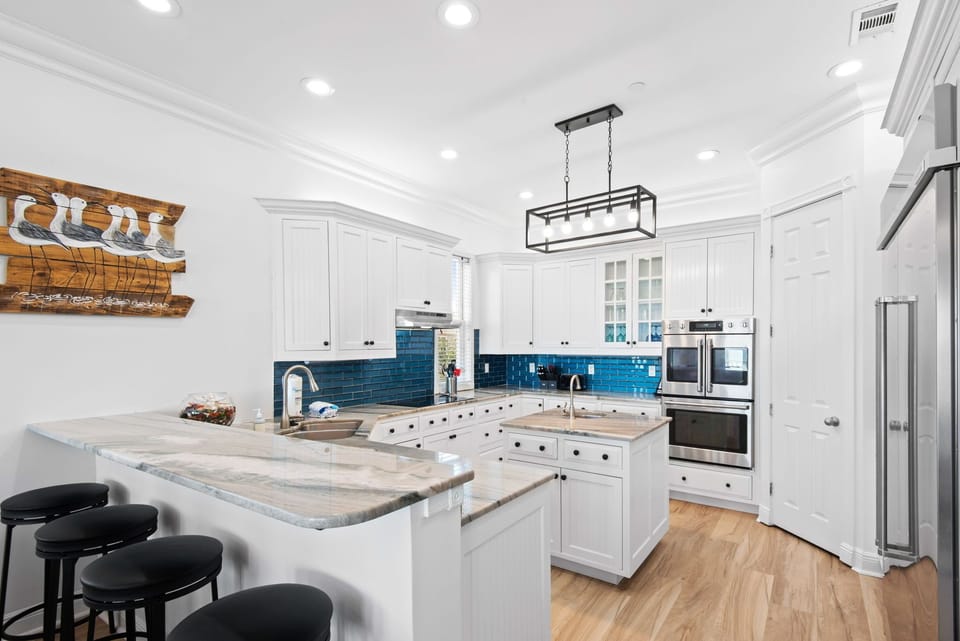 Level 2/Main Level kitchen