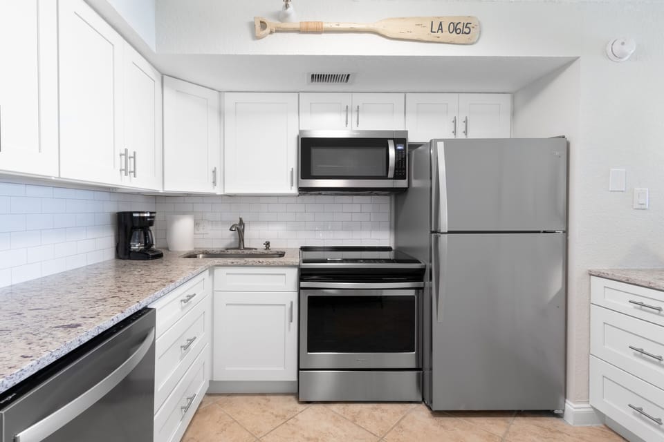 Granite Counters, Stainless Steel App