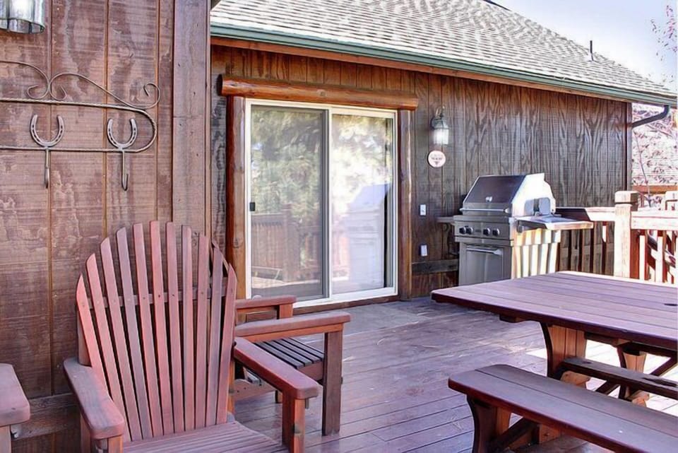 main dining deck