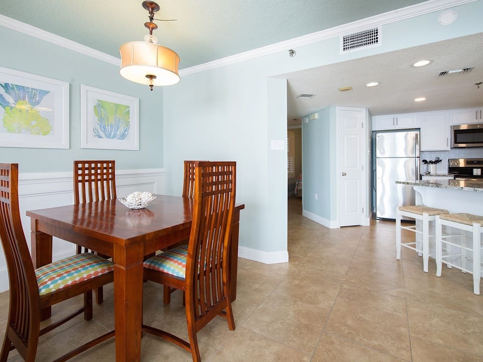 From Living Room to Kitchen and 2nd BR.
