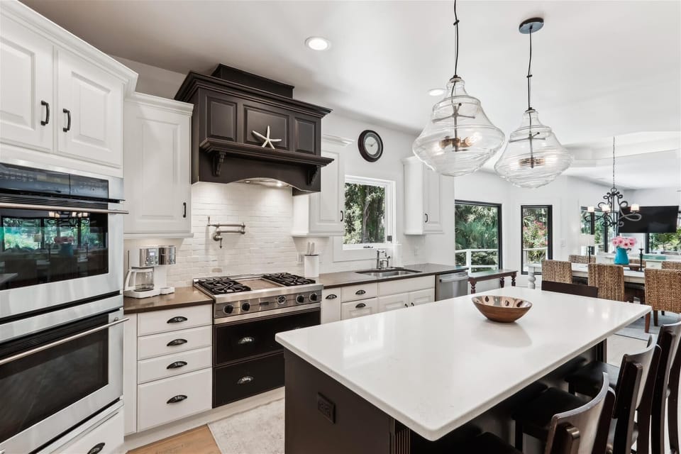 Kitchen at 66 Heritage Road