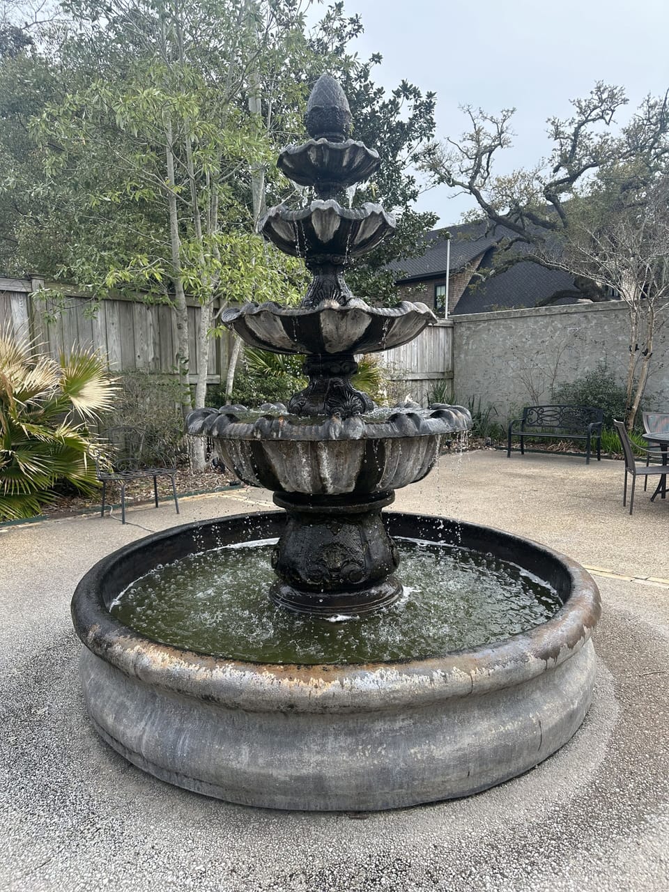 Large fountain