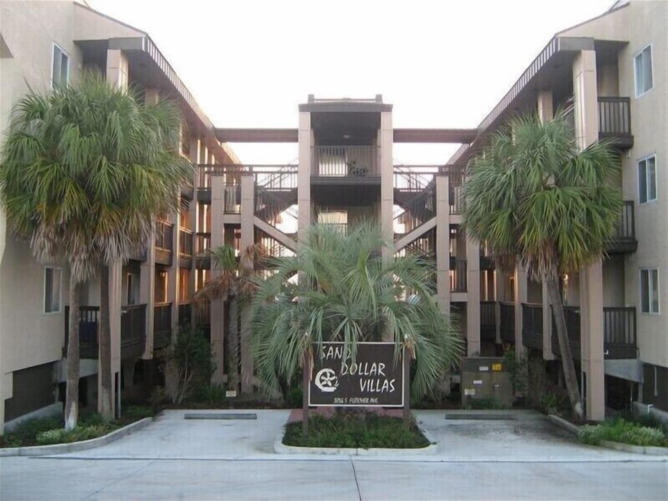 Street view of Sand Dollar Villas