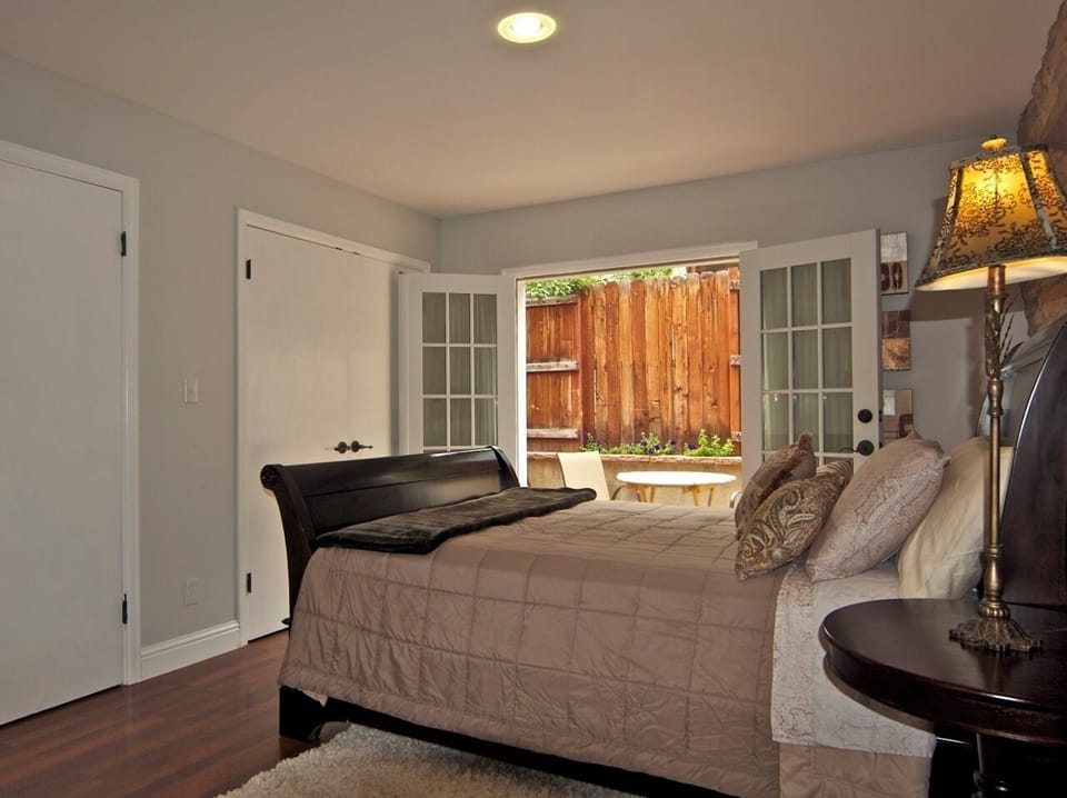 Bedroom #1, lots of closet space