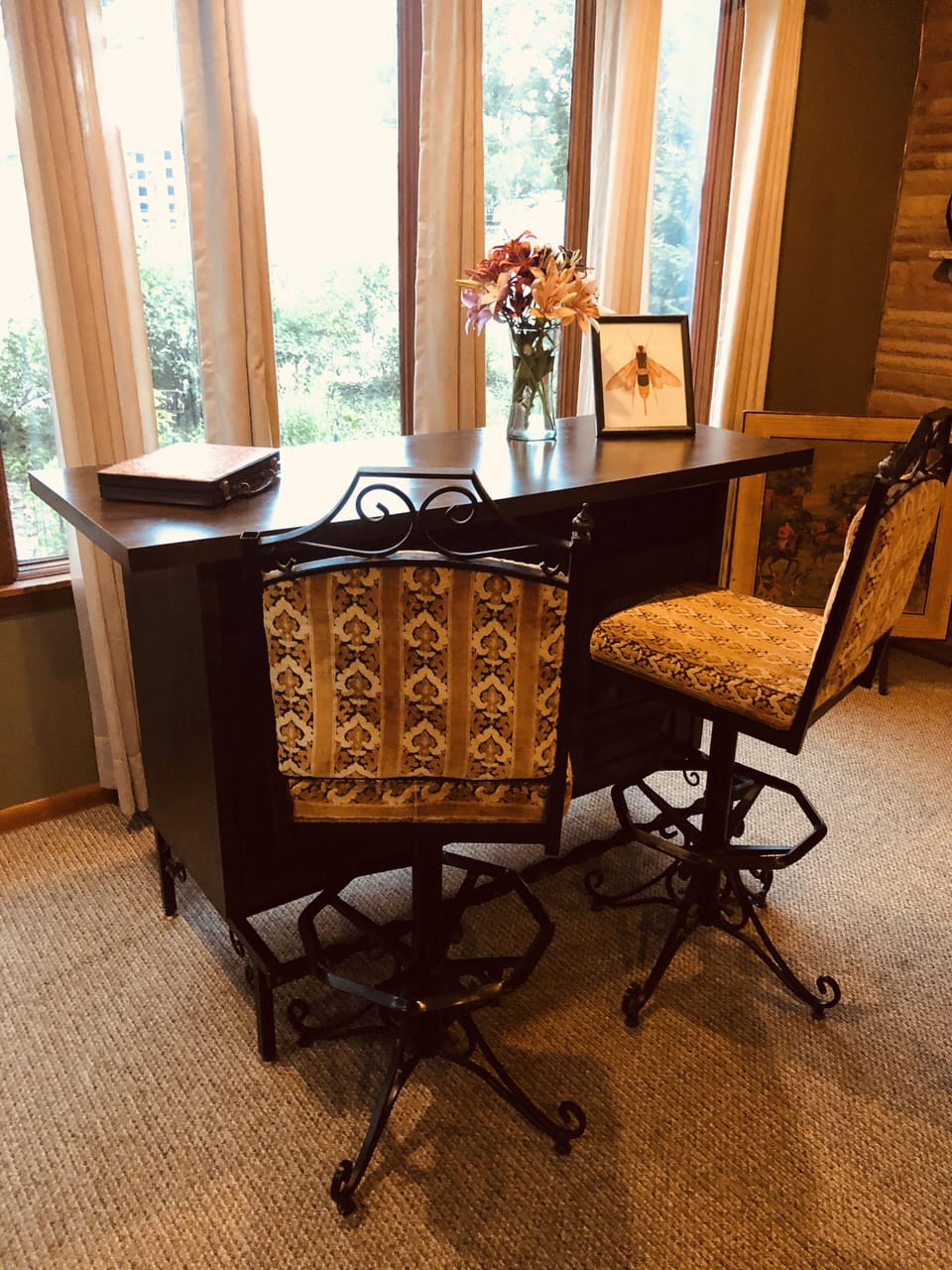 In Mid-Century Modern Style!  Enjoy a private cocktail hour! 