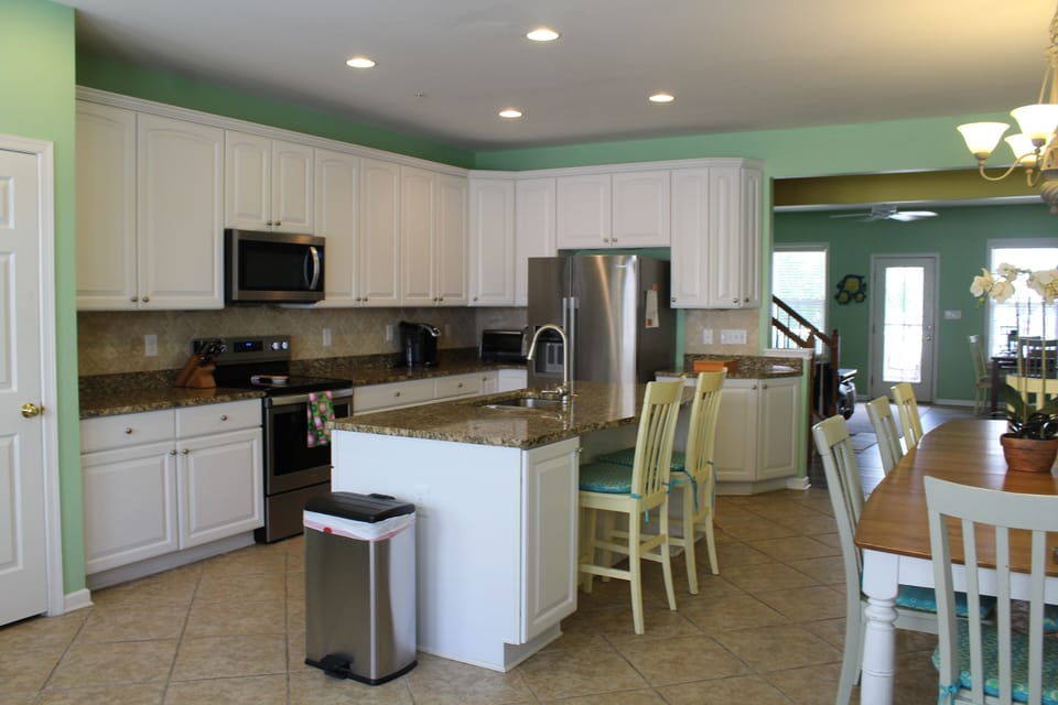New stainless appliances and beautiful granite in the well appointed kitchen.