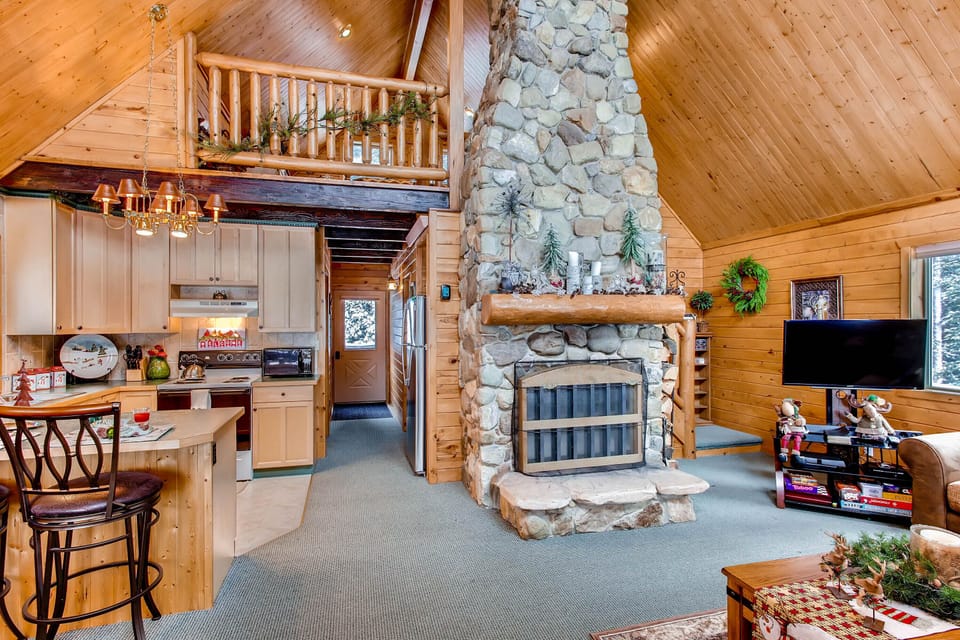 The home is 2-story with the master bedroom on the entire second floor.