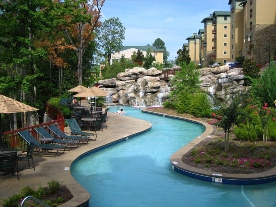 300-foot lazy river that's perfect for kids and adults (inner tubes provided)