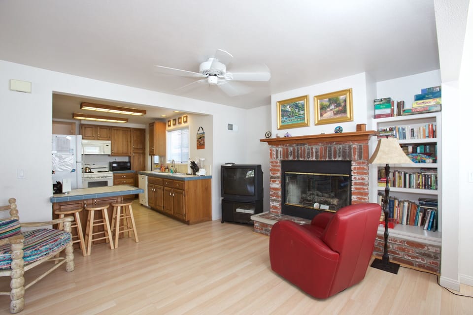 Downstairs living and kitchen