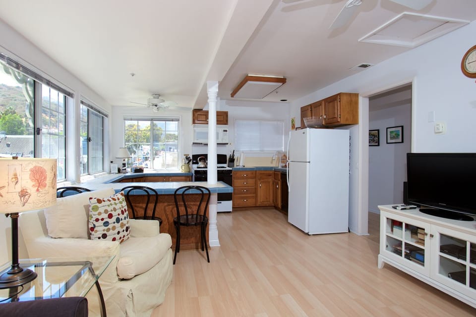 Upstairs family room
