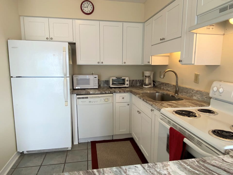 Kitchen is fully stocked!  Regular coffee, K cup, blender, crock pot,  etc....