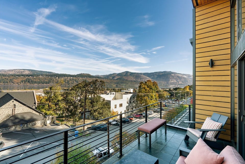 Deck with Views