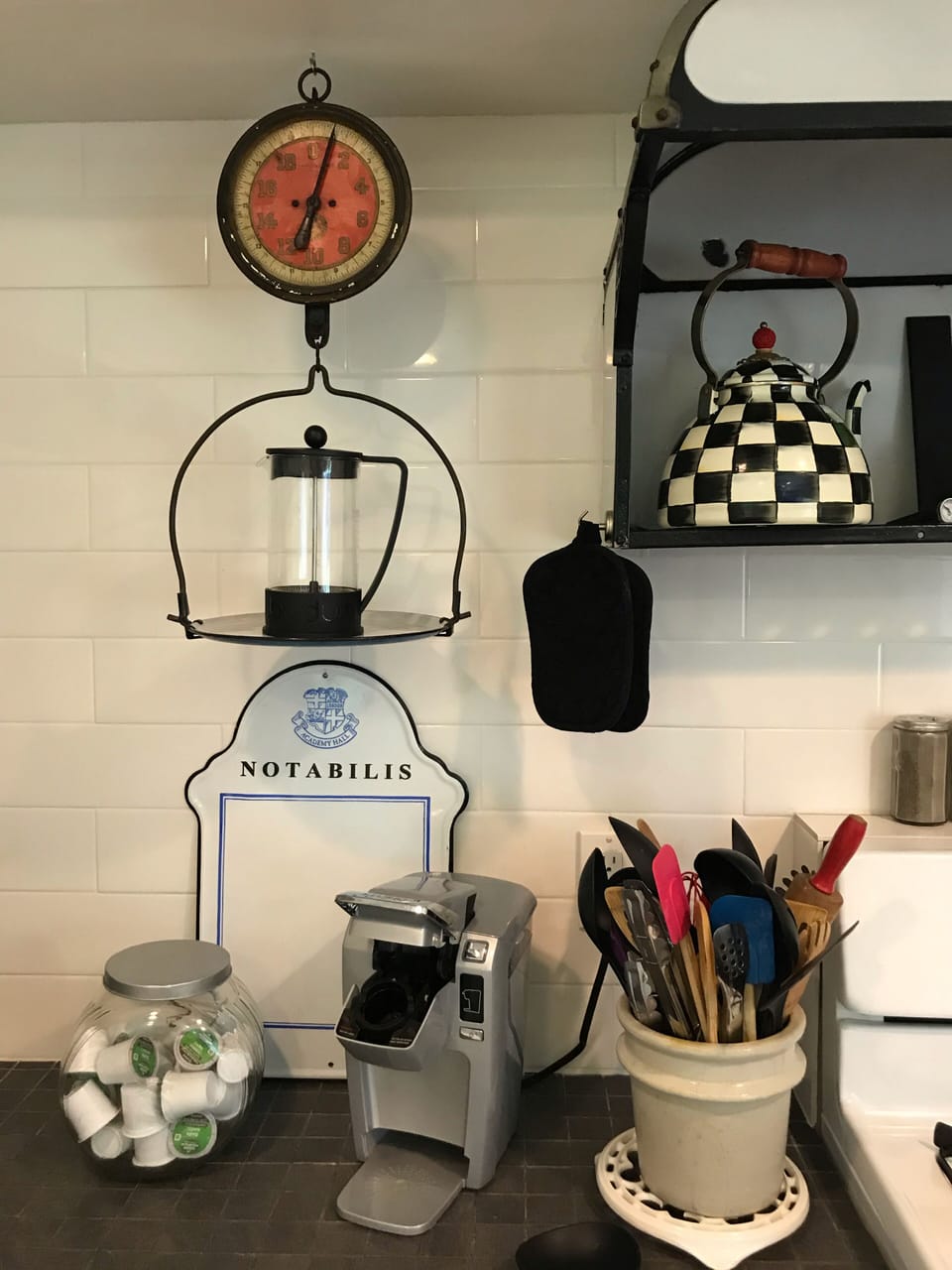 Kitchen detail 