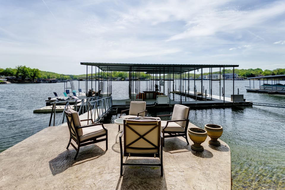 Concrete martini deck
