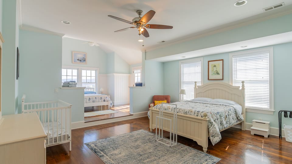 Bedroom 2 w/ queen & step up area w/ full bed