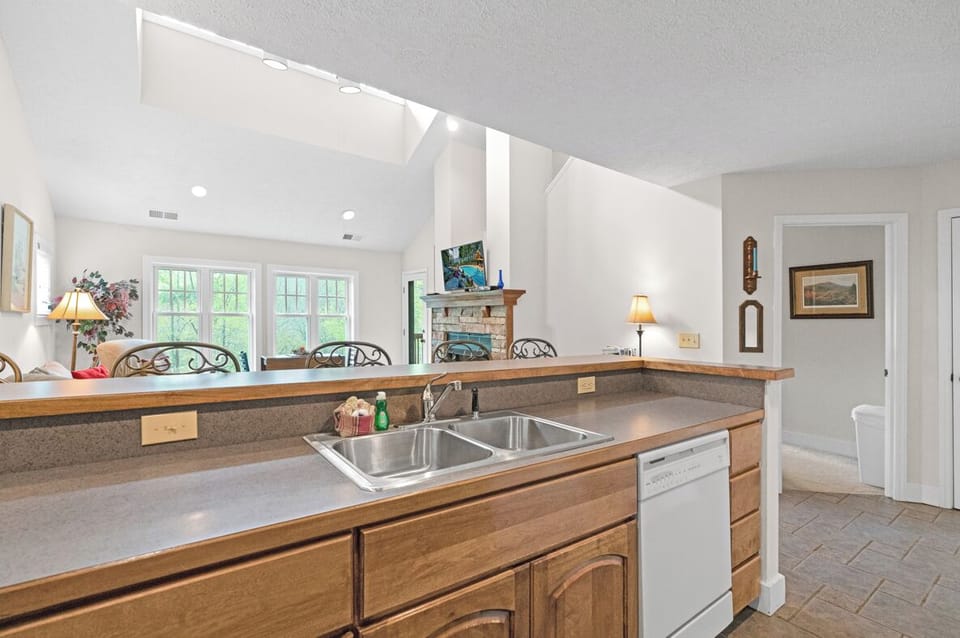 Kitchen--- Open Floor Plan