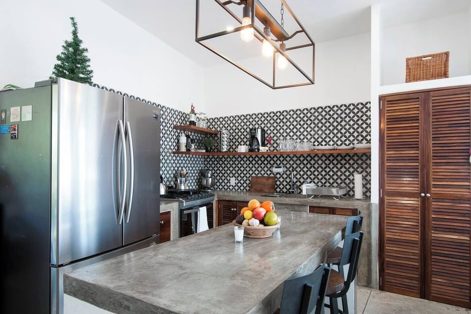 Kitchen (2)