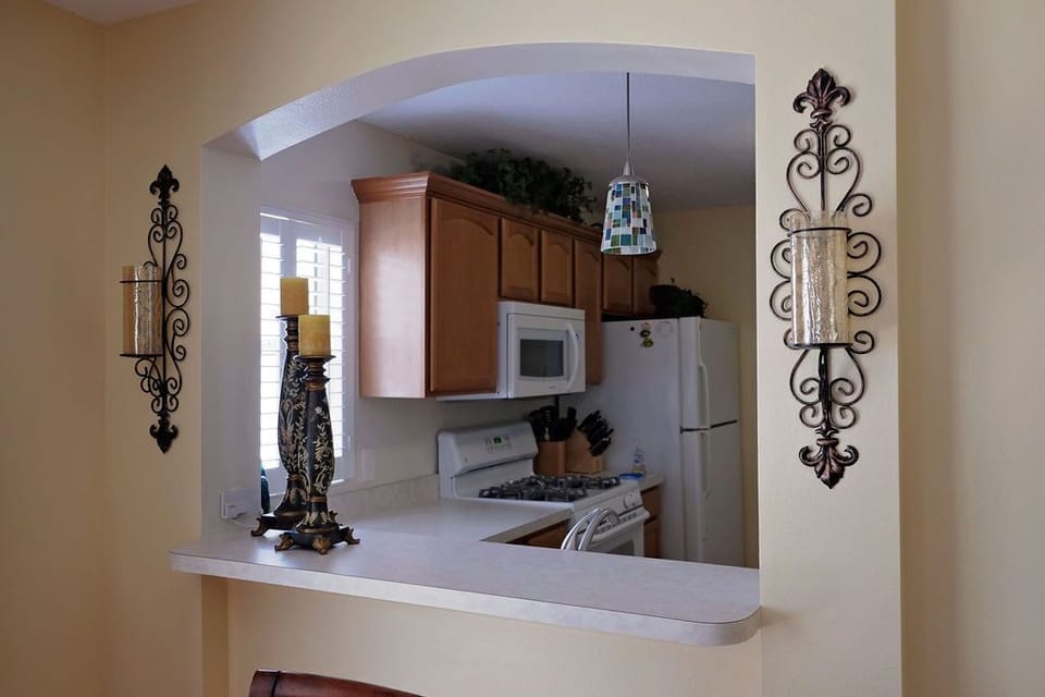 Dining to Kitchen pass through for easy conversation.