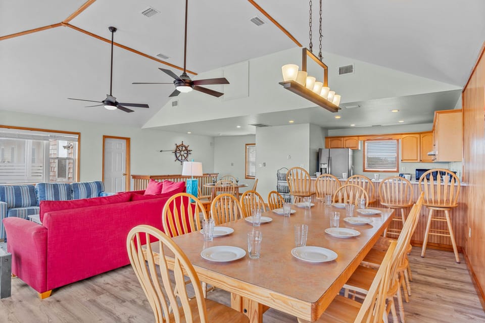 Surf or Sound Realty - 705 - Beach Fun - Dining Area -3