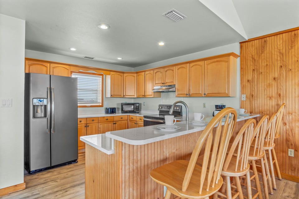 Surf or Sound Realty - 705 - Beach Fun - Kitchen -1
