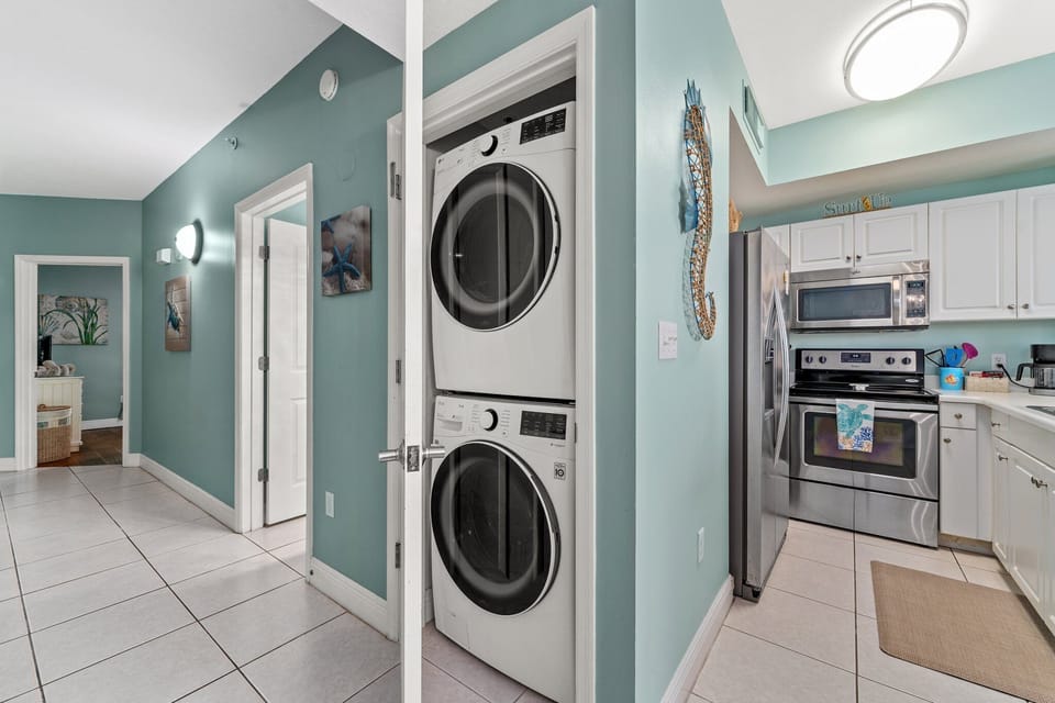 Full Size Washer and Dryer!