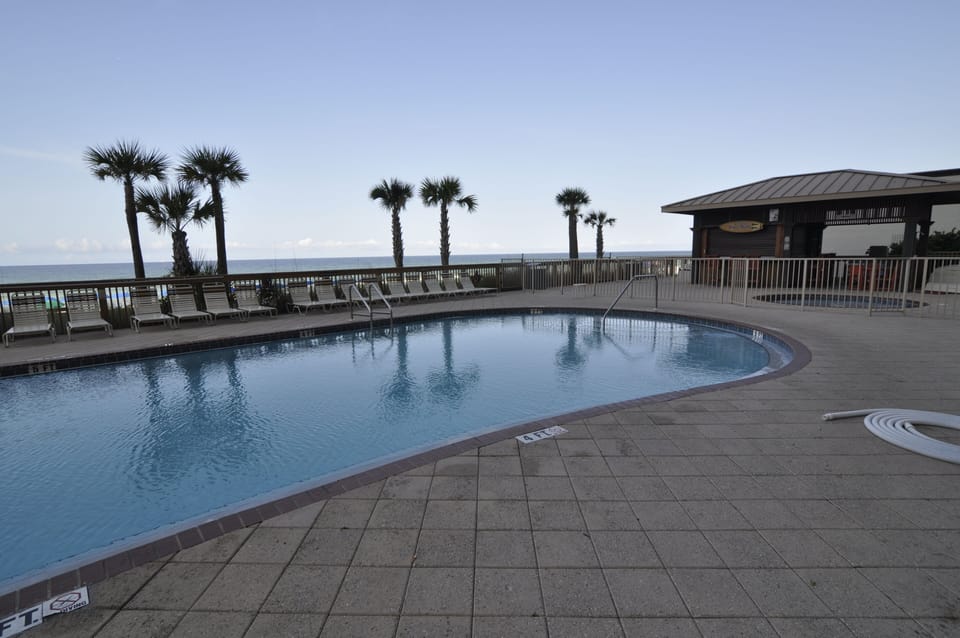 TWO POOLS/ONE HEATED