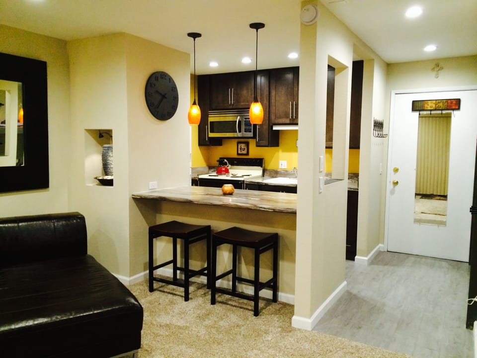This older photo is to show the floorplan layout.  Leather chaise was retired.