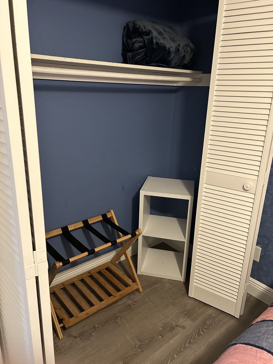 Light House Room Closet