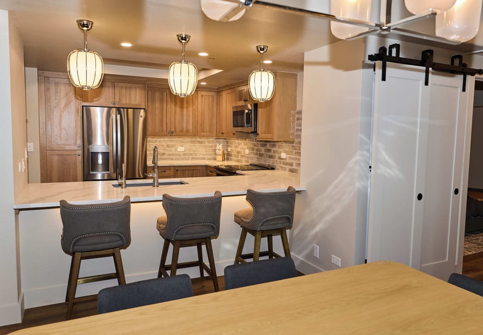 Open living concept keeps your group together!