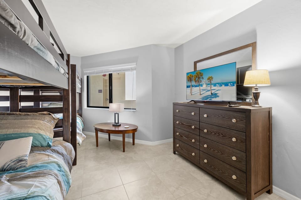 Guest Bedroom streaming TV