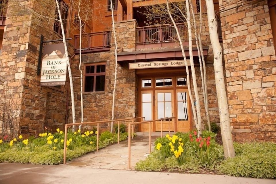 Crystal Springs Front Entrance