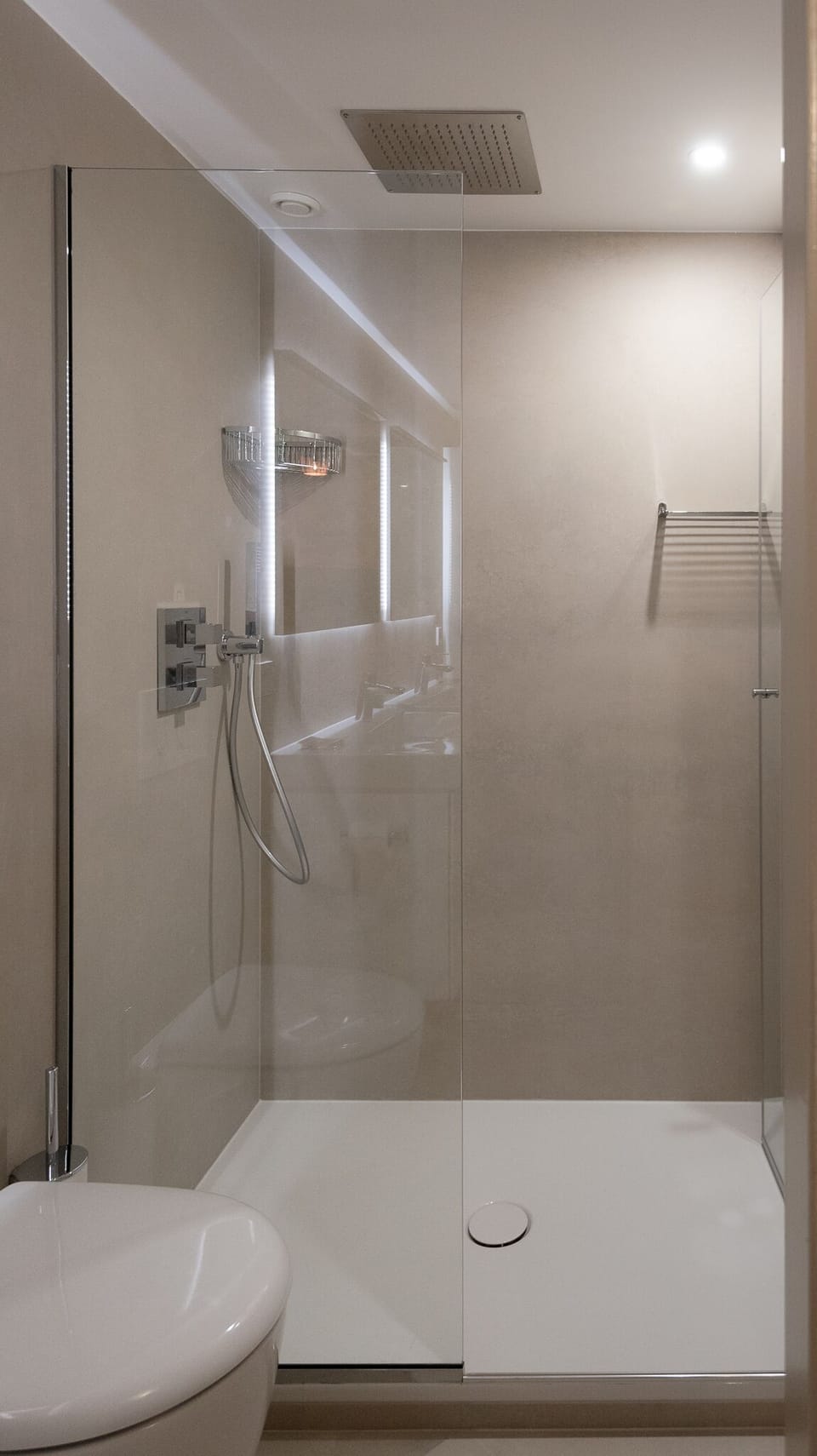 Closer look at the walk in shower