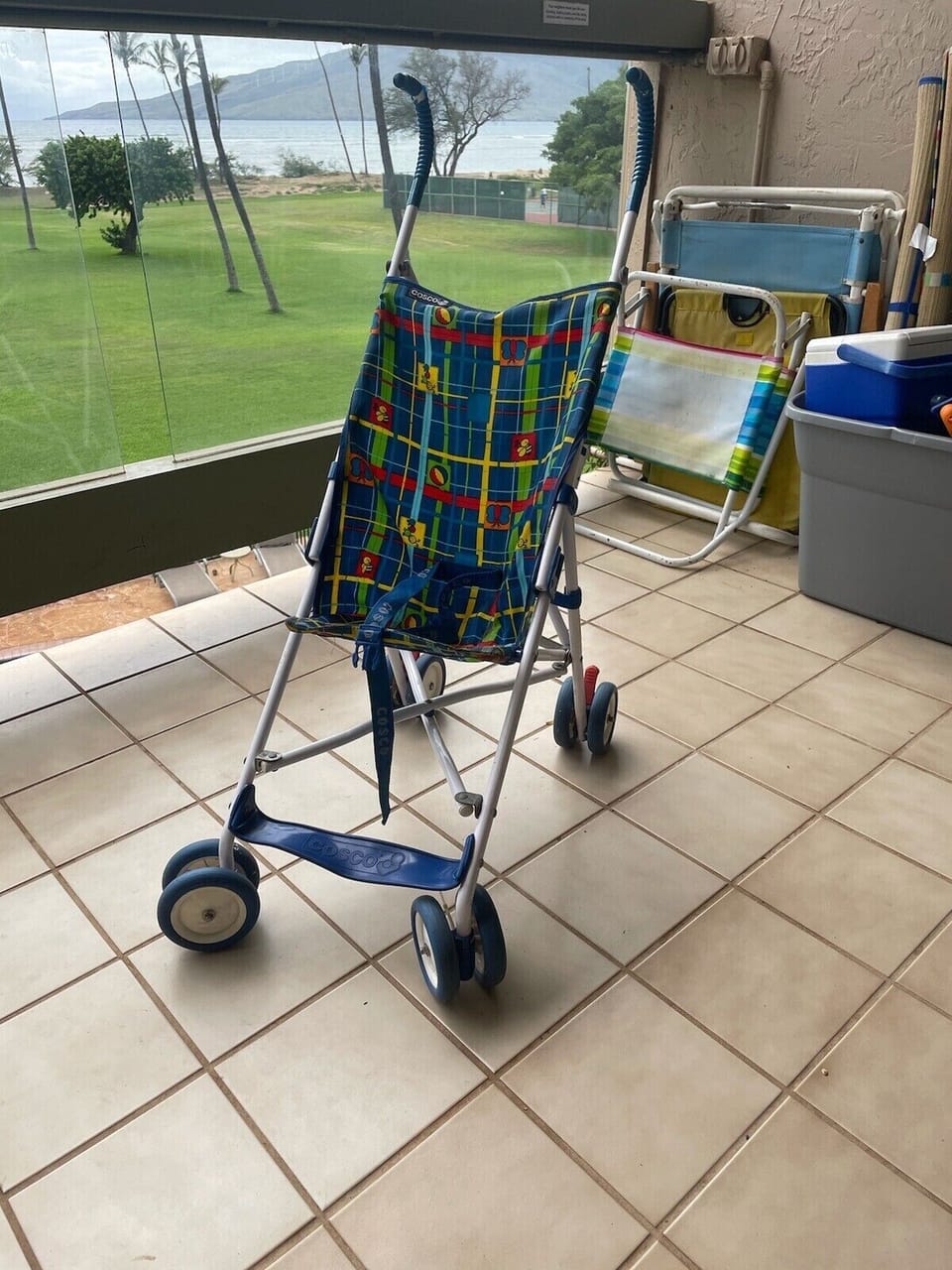 Lightweight stroller