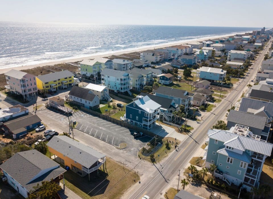 South. Just minutes to the Boardwalk!