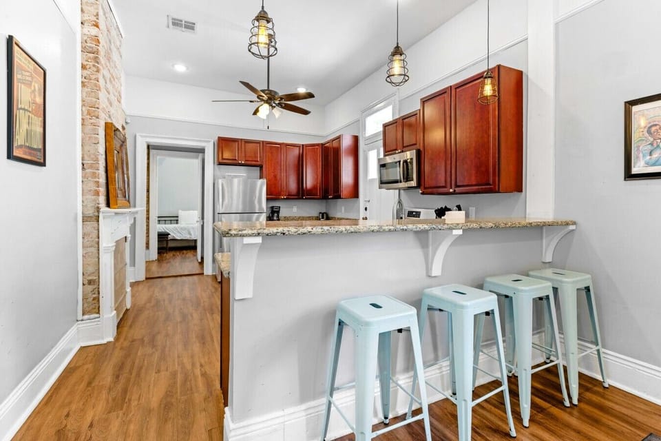 kitchen with bar