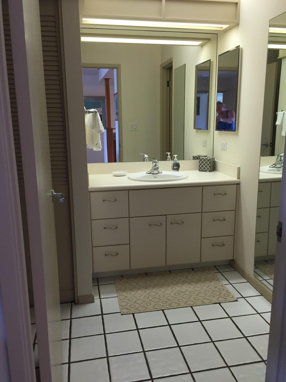 Guest Vanity with Dressing Area