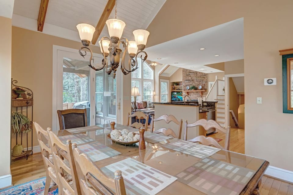 Dining Room--- Open Floor Plan