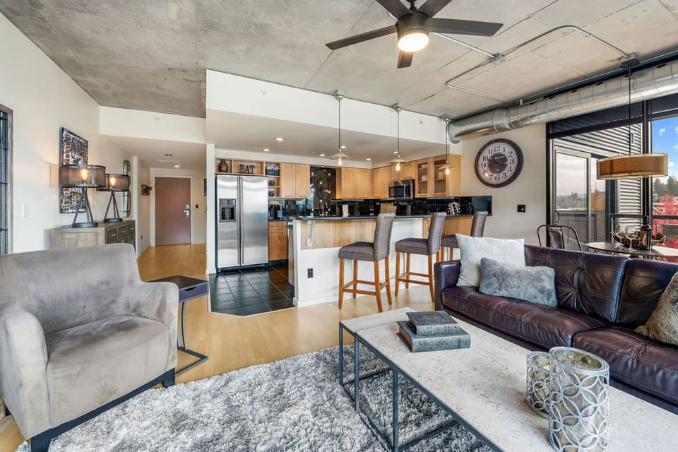 Kitchen with counter bar