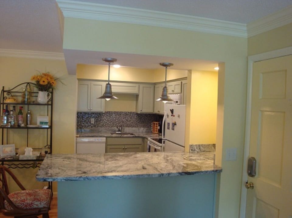 Entry way to kitchen and dining
