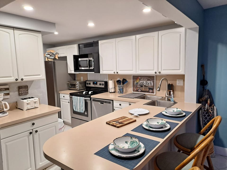 Fully equipped kitchen