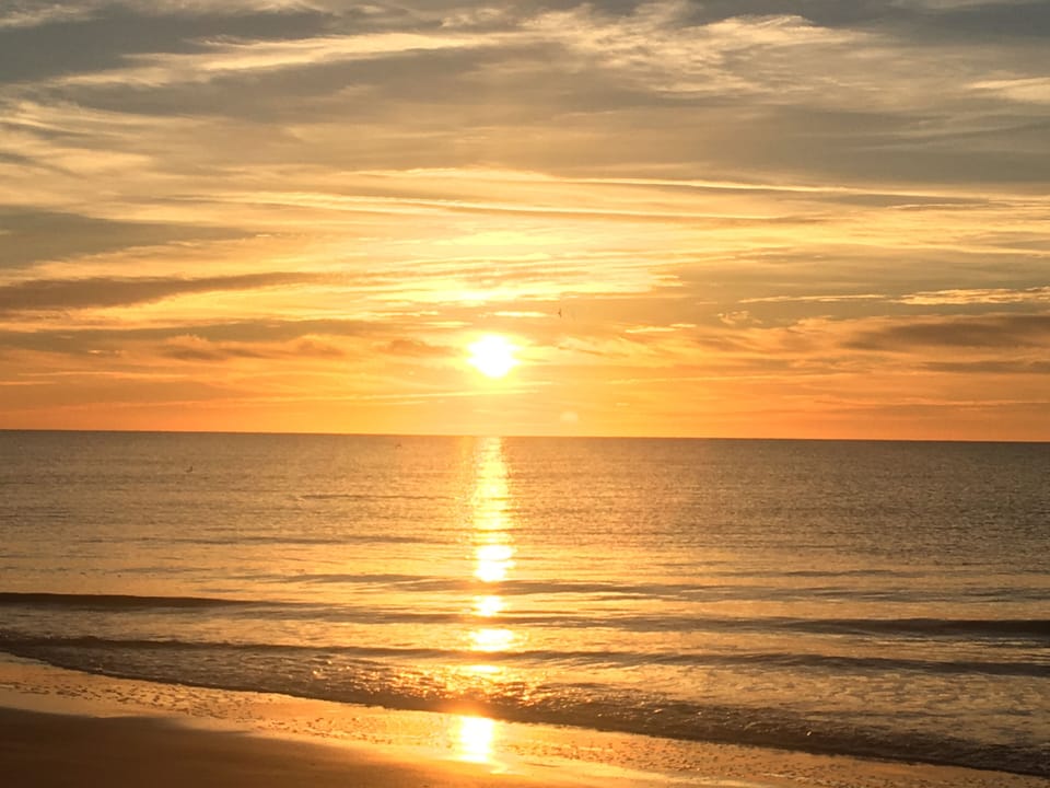 Sunrise never disappoints 