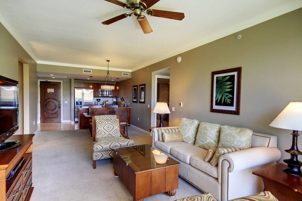 K612 Living room and kitchen